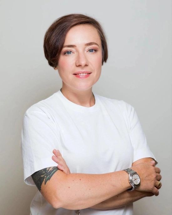 Син відомої ведучої родом з Донеччини пішов на війну вбивати українців