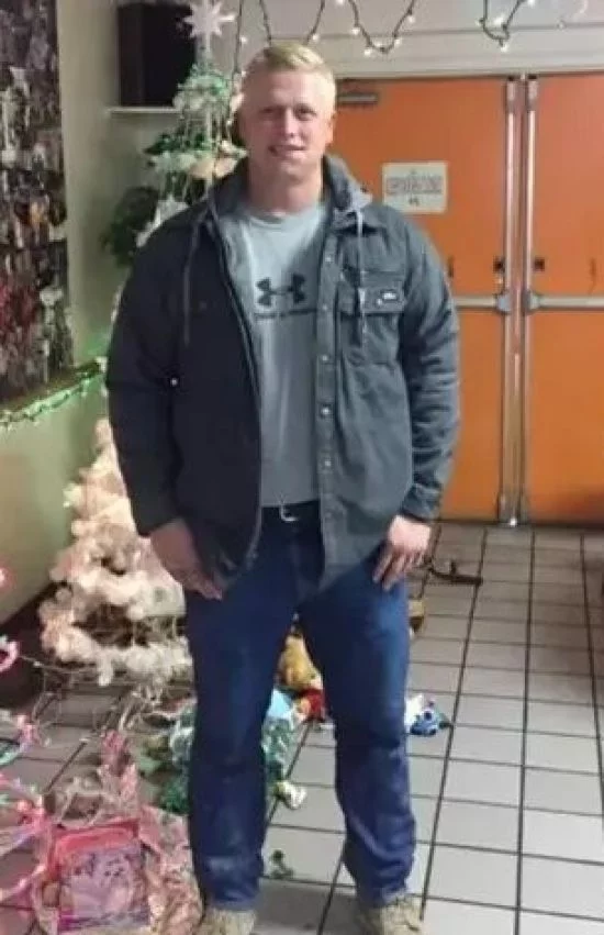 Мама показала шокувальні знімки свого наркозалежного сина з різницею в декілька місяців – фото