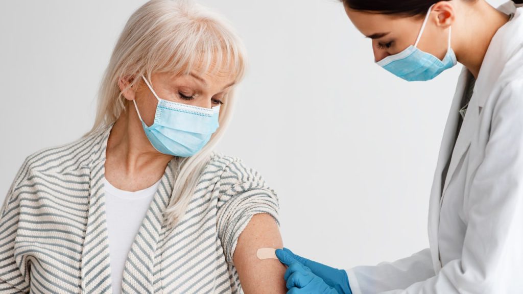 Знову Covid-карантин? Кузін назвав області України, де незабаром його можуть запровадити