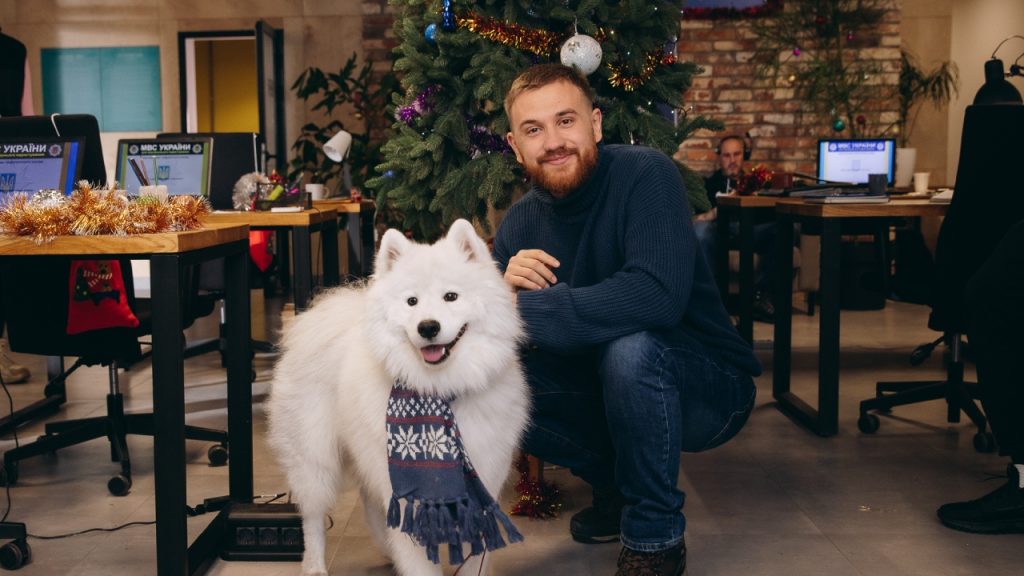 Бойові хамелеони та гаазька вечеря: ICTV2 назвав топ жартів програми Шкварка Бойові хамелеони та гаазька вечеря: ICTV2 назвав топ жартів програми Шкварка