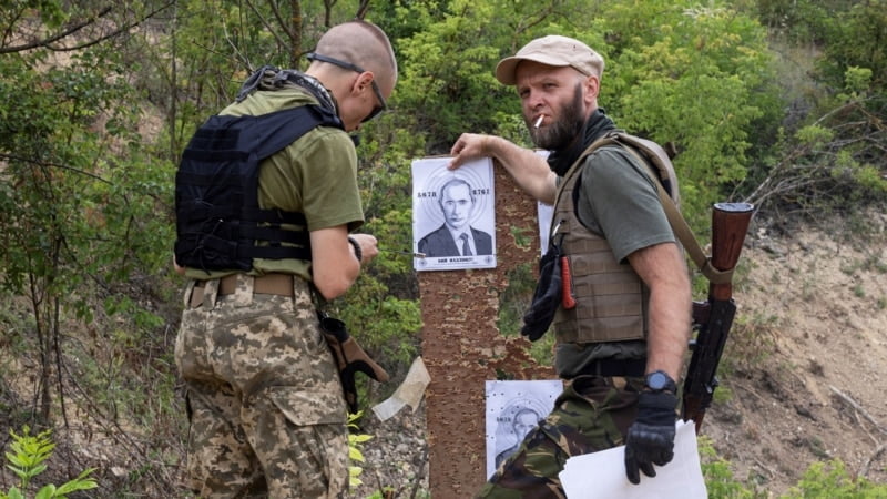 Майбутнє Путіна вирішуватиметься на війні в Україні, а не на виборах у РФ – іноземні оглядачі