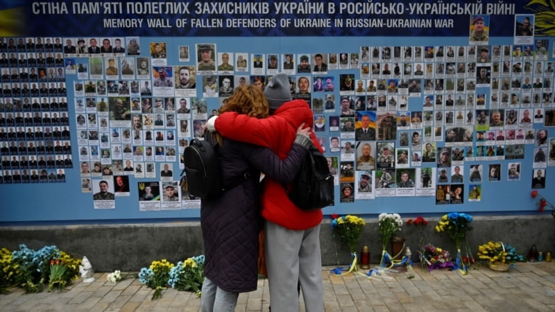 «Ця кара лягає на нас, на наших дітей»: відомий російський хірург волонтерить в українському військовому госпіталі