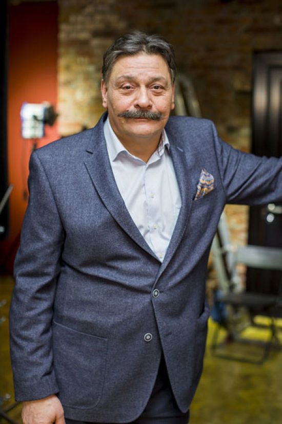 Зірка "Кухні" Назаров влучно висміяв пропагандистів та назвав їх "тупими поплічниками влади"