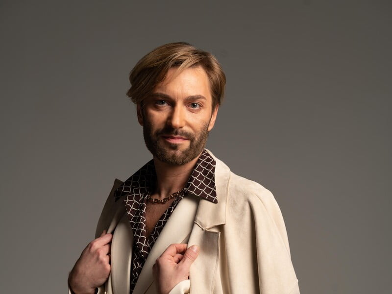 EL Кравчук презентував пісню "Різдвяний рай". Аудіо