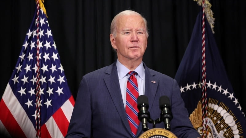 Байден назвав «божевіллям» неспроможність Конгресу США підтримати допомогу Україні Байден назвав «божевіллям» неспроможність Конгресу США підтримати допомогу Україні