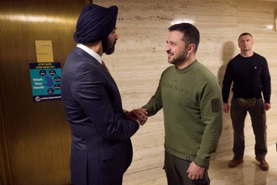 Зеленський зустрівся з президентом Світового банку: що обговорювали