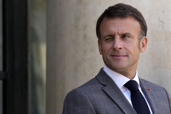 Франція готова надати допомогу Україні для відновлення її суверенітету та підтримати вступ до ЄС - Макрон Франція готова надати допомогу Україні для відновлення її суверенітету та підтримати вступ до ЄС - Макрон