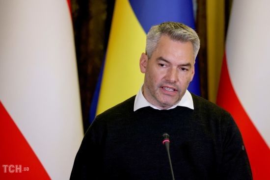 Лідери ЄС голосували за 12 пакет санкцій без прем'єра Австрії — він вийшов з зали