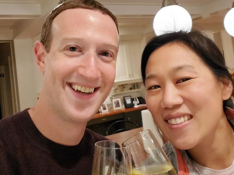 Цукерберг будує на острові сімейний комплекс із підземним бункером на випадок кінця світу. ЗМІ розповіли подробиці