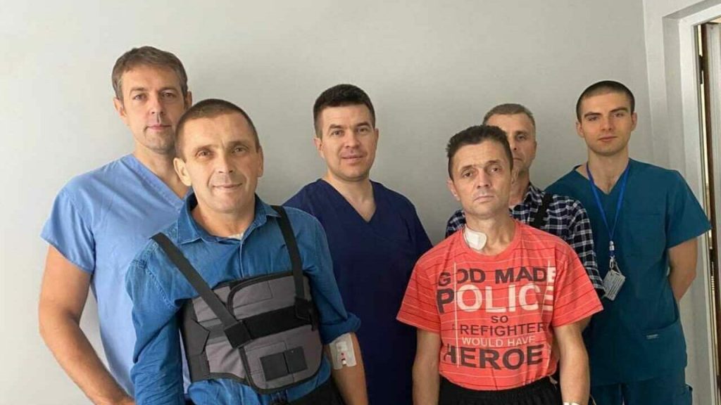 Рідкісний синдром Гієна-Барре: на Прикарпатті лікують чоловіка, який практично не рухався Рідкісний синдром Гієна-Барре: на Прикарпатті лікують чоловіка, який практично не рухався