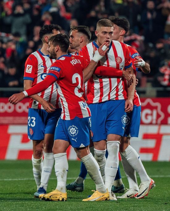 Скопіював відомого супергероя: святкування Довбиком забитого м'яча завірусилося у соцмережах (відео)