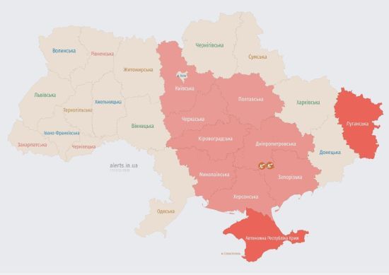 Україною шириться повітряна тривога: перебувайте в укриттях