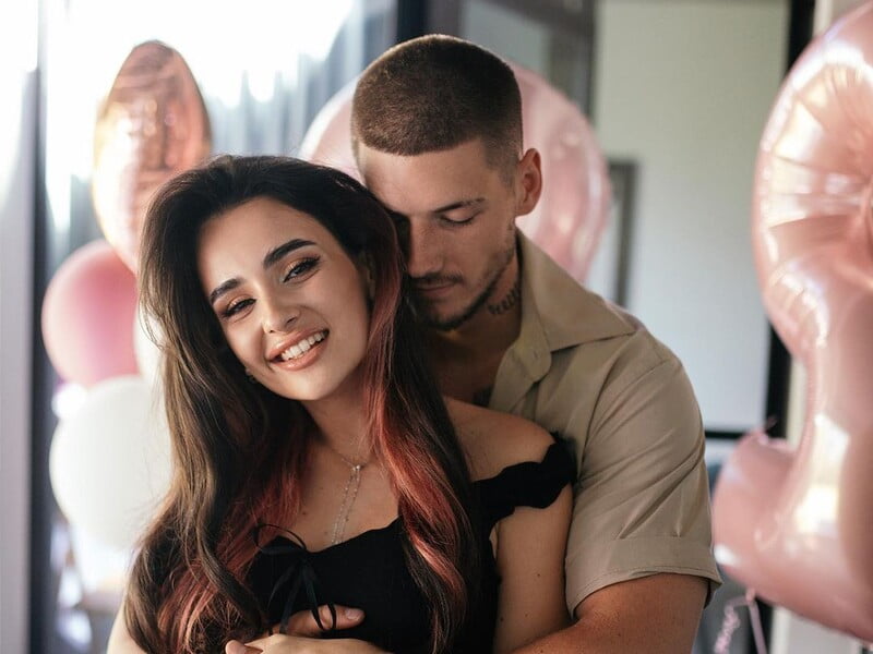 "Він лікувався. Це були безкінечні психіатри". Трінчер назвала психіатричний діагноз свого ексчоловіка й розповіла, скільки грошей витрачала на психологів "Він лікувався. Це були безкінечні психіатри". Трінчер назвала психіатричний діагноз свого ексчоловіка й розповіла, скільки грошей витрачала на психологів