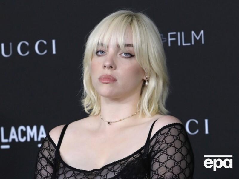 "Викрили мене замість того, щоб поговорити про те, що має значення". Біллі Айліш обурилася запитанням про свою сексуальну орієнтацію "Викрили мене замість того, щоб поговорити про те, що має значення". Біллі Айліш обурилася запитанням про свою сексуальну орієнтацію