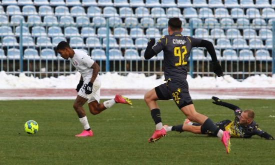 "Зоря" розписала нічию з "Рухом" і залишилася в зоні прямого вильоту з УПЛ (відео)