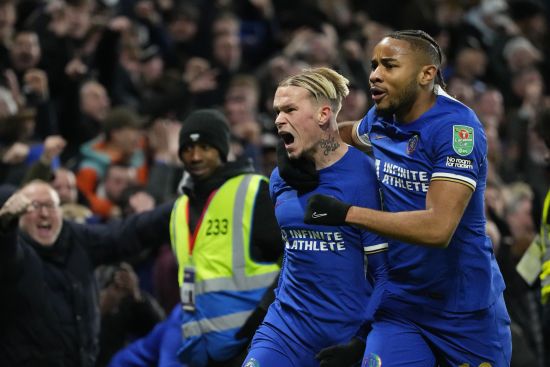 Гол Мудрика у компенсований час врятував "Челсі" від вильоту з Кубка англійської ліги (відео)