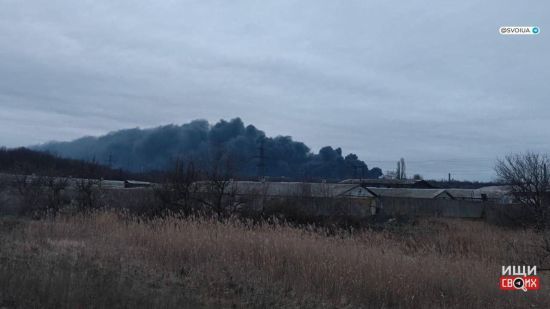 У Донецьку – потужні вибухи: по чому "прилетіло" (фото, відео)