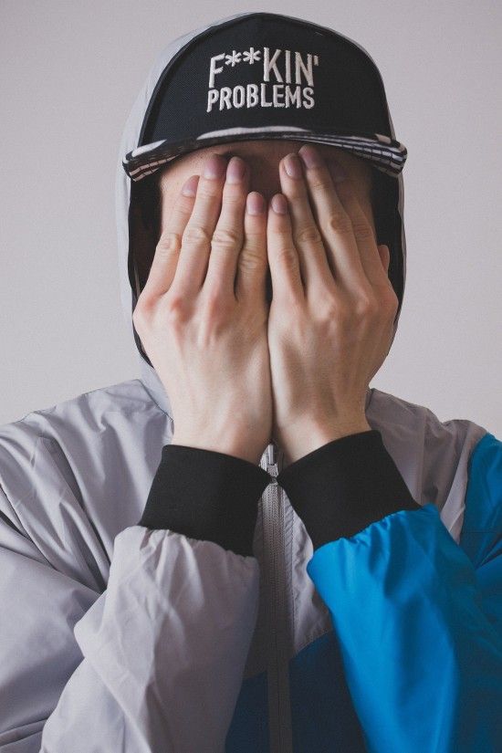 12-річний хлопець напав на вітчима з ножем, щоб захистити матір