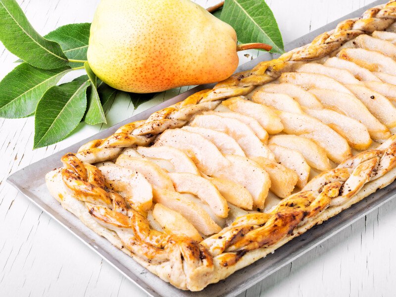 "Приготування не те що просте, а дуже просте". Рецепт пирога з грушею