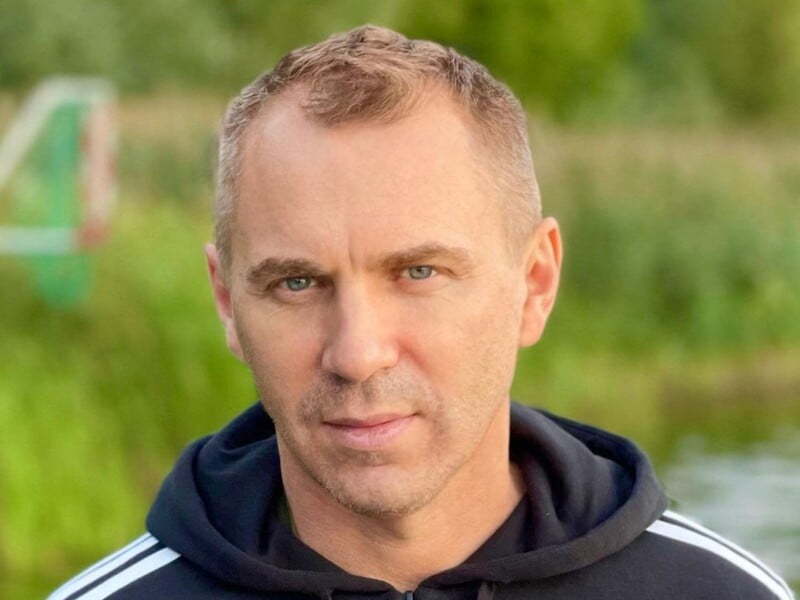 Філолог Авраменко на прикладі пропагандистки Скабєєвої показав, що означає українське слово "витрішки". Фото Філолог Авраменко на прикладі пропагандистки Скабєєвої показав, що означає українське слово "витрішки". Фото