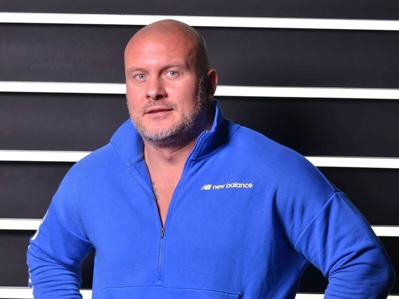 "Ми разом до кінця". Узелков за п'ять років після розлучення з Боржемською повідомив про заручини з новою обраницею