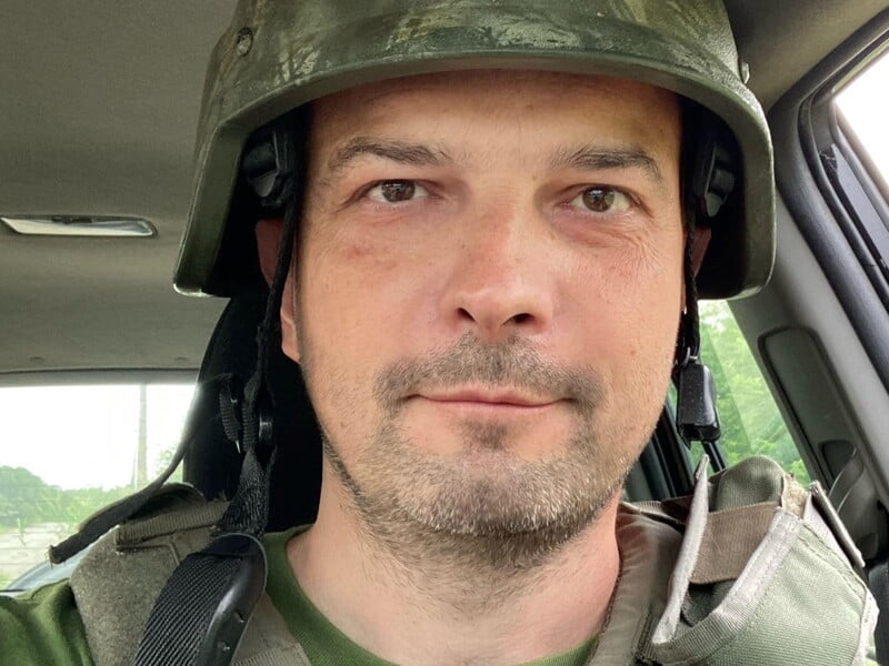 Єгор Соболєв про службу в ЗСУ: Якщо ви військовий – немає проблем провести відпустку в будь-якій країні, де ви хочете й можете. А зарплати в нас хороші Єгор Соболєв про службу в ЗСУ: Якщо ви військовий – немає проблем провести відпустку в будь-якій країні, де ви хочете й можете. А зарплати в нас хороші