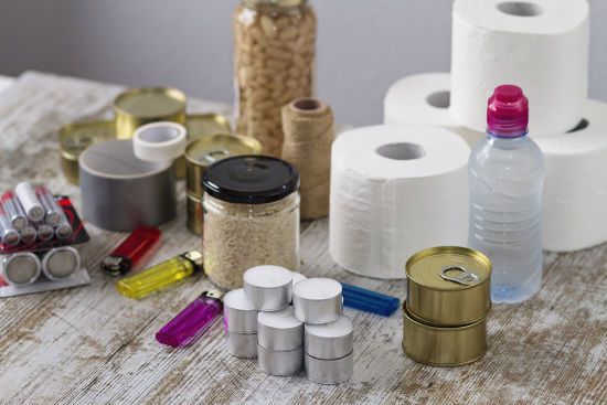 Якщо знову не буде світла – список речей на випадок відключень