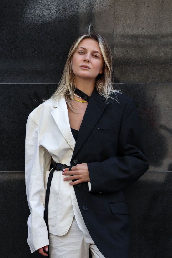 Відома українська співачка KOLA показала, як вперше її 64-річна мама набила загадкове тату