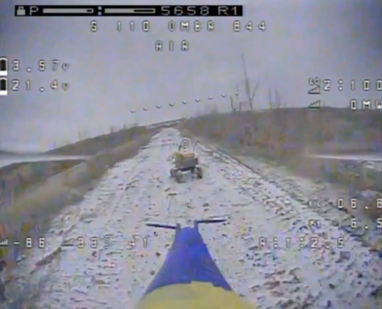 Як FPV-дрони можуть зняти "тягар" з української артилерії на фронті: пояснення експерта