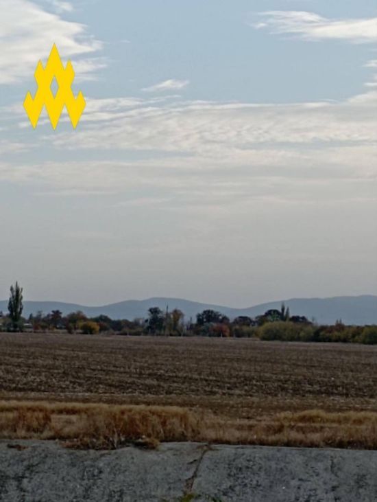 У різних районах Криму пролунали вибухи біля військових об'єктів - соцмережі