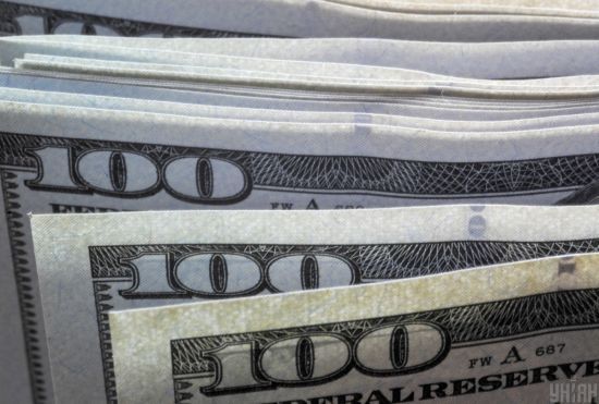 Курс валют на вихідні, 16-17 грудня: скільки коштують долар, євро і злотий