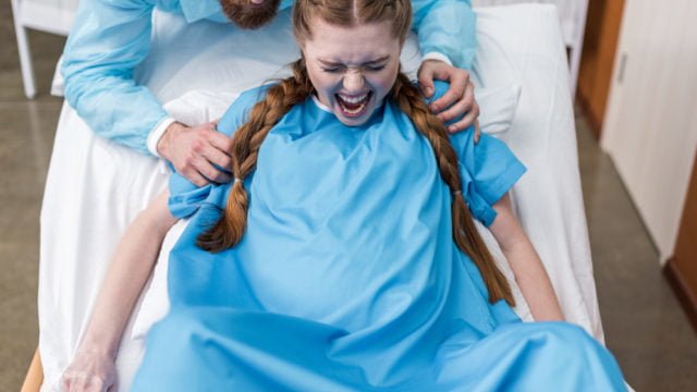 Патологічні пологи: медики назвали два головні чинники, які призводять до кесаревого розтину