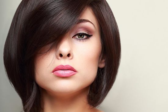 Як підібрати ідеальну зачіску за рисами свого обличчя: 4 топові стрижки за формою носа