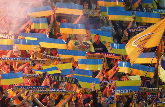 Уболівальники зможуть повернутися на трибуни: Мінмолодьспорту склало перелік заходів безпеки