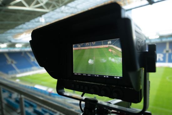 Український футбол на ТБ: де дивитися Минай – Динамо та інші матчі 16-го туру УПЛ