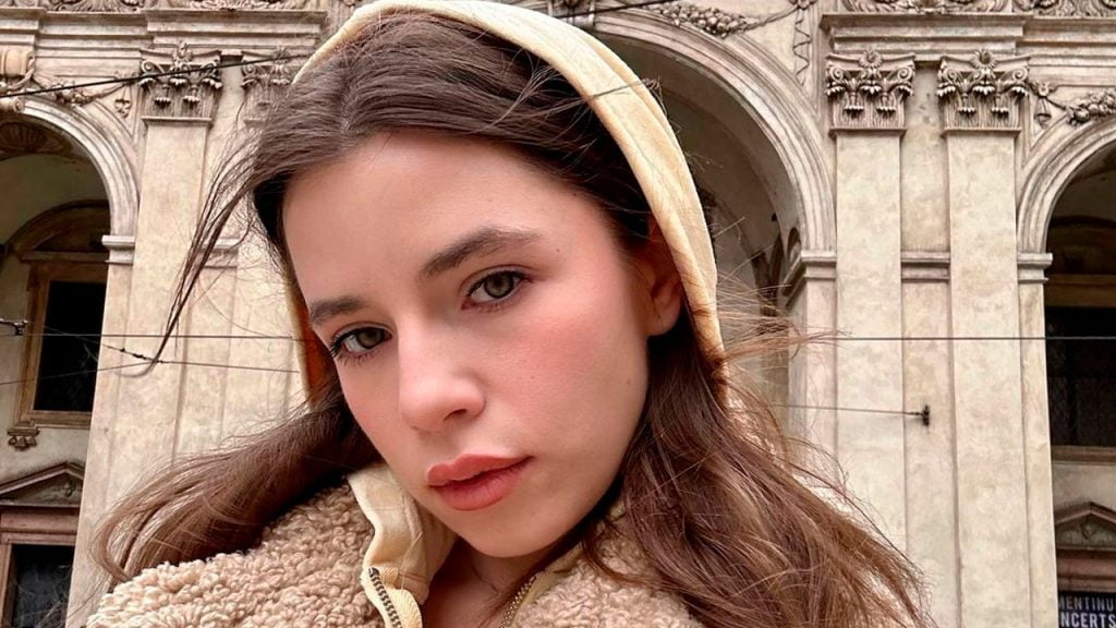 Душевно і ностальгійно: Alyona Alyona, Kola, Jerry Heil представили пісню про Різдво