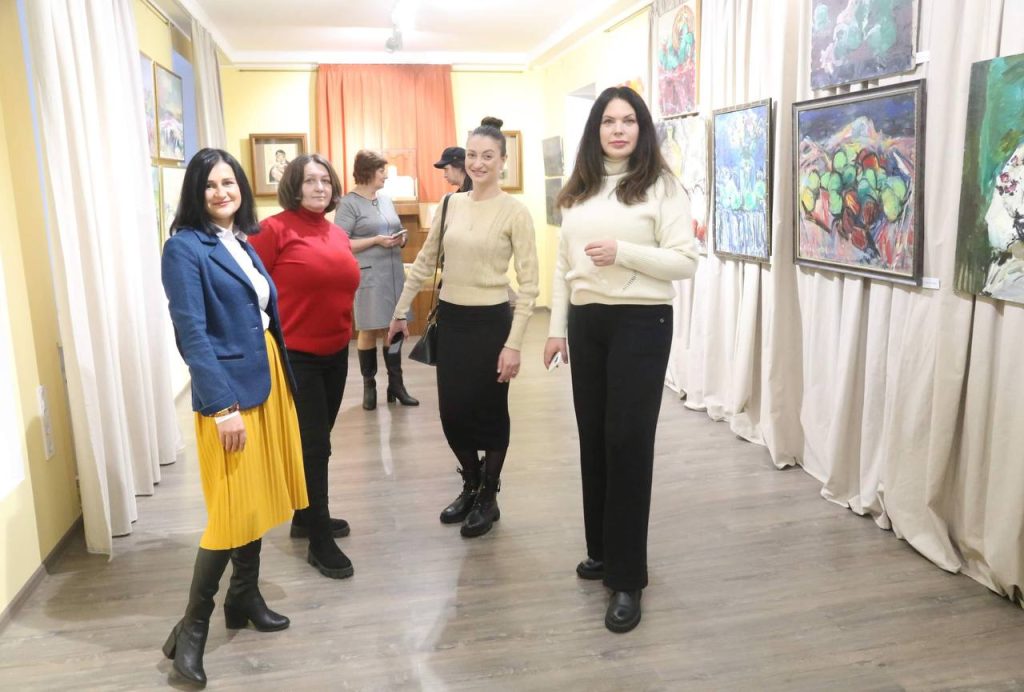 Відкриття картинної галереї «Віддзеркалення часу» в Історичному музеї КЗ КОР "Вишгородський історико-культурний заповідник" Відкриття картинної галереї «Віддзеркалення часу» в Історичному музеї КЗ КОР "Вишгородський історико-культурний заповідник"