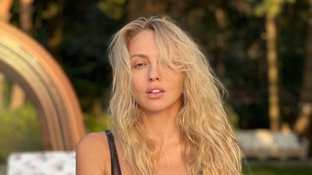 Фарбуюся раз на тиждень: Астаф’єва зізналась, що під час війни повністю посивіла