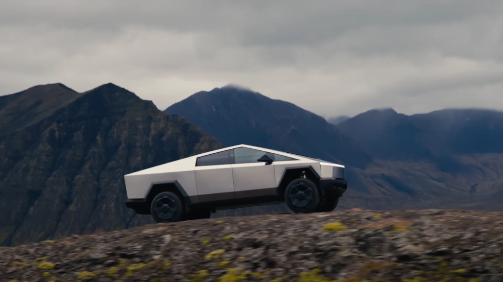 Жорстка конструкція та гострі кути: Tesla Cybertruck непокоїть експертів з безпеки Жорстка конструкція та гострі кути: Tesla Cybertruck непокоїть експертів з безпеки