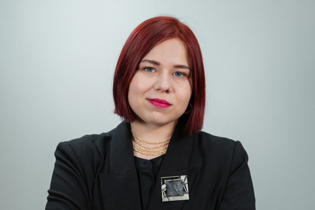 Small Talk: Оксана Семенік, історикиня мистецтва та дослідниця, про повернення української ідентичності митцям Куїнджі та Рєпін, та танцівницям Дега