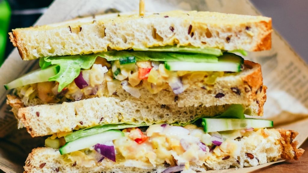 Без світла і газу: 5 цікавих рецептів, які можна приготувати на Новий рік 2024