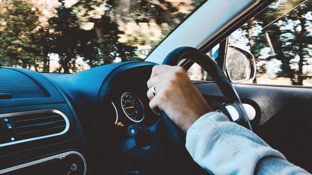 На яких автомобілях можуть їздити водії з правами категорії С