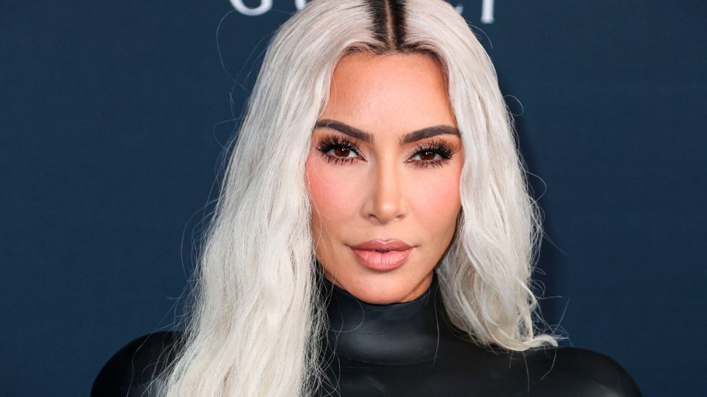 Ти вбивця: Болдвін посварився з протестувальниками на тлі війни в Ізраїлі