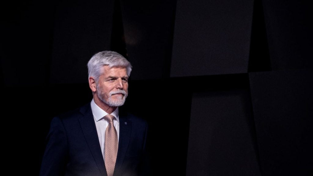 У 2024 році у війні в Україні відбудеться “значний зсув”: президент Чехії про очікування