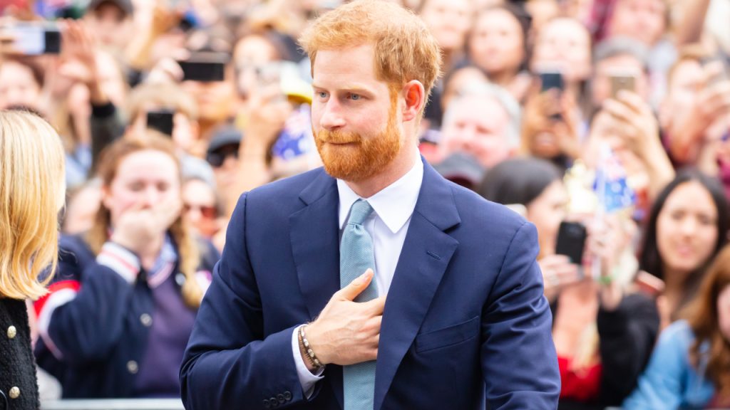 $177 тис. за зламаний телефон: принц Гаррі виграв суд проти таблоїду