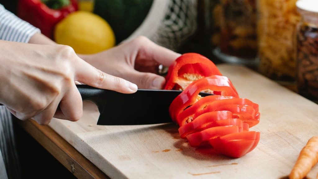 Продовжує життя майже на дев’ять років: вчені з’ясували, які харчові звички сприяють довголіттю