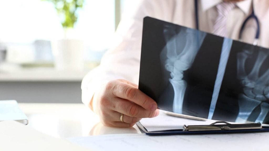 Травматизм на кухні: як готувати святкові страви з дотриманням особистої безпеки Травматизм на кухні: як готувати святкові страви з дотриманням особистої безпеки