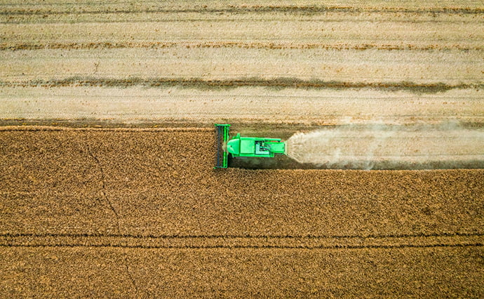 Ринок землі відкрився для юросіб