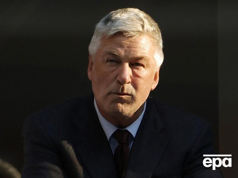 Болдвіну висунули нове обвинувачення в ненавмисному вбивстві української операторки Болдвіну висунули нове обвинувачення в ненавмисному вбивстві української операторки