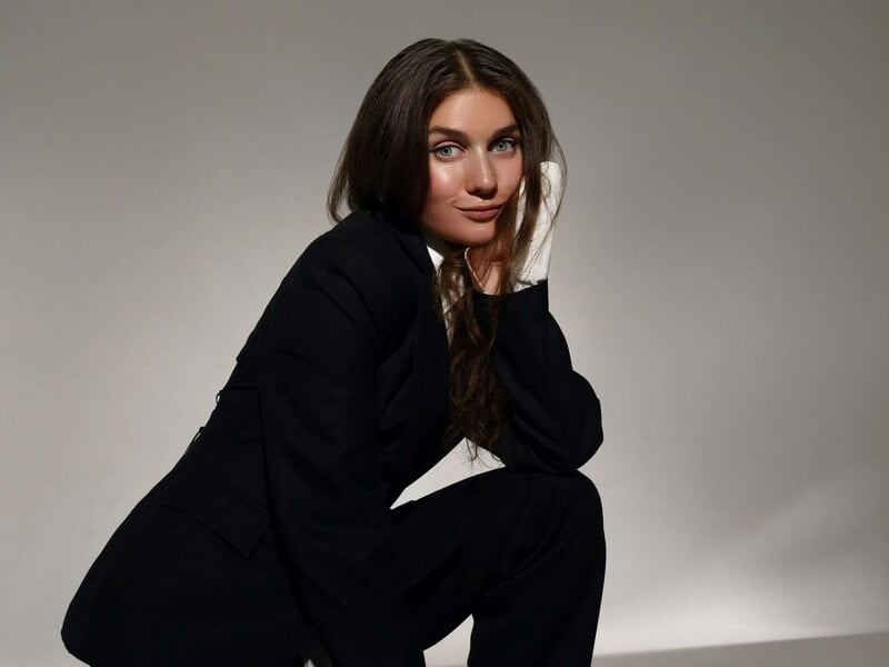 Jerry Heil анонсувала дует із Dantes